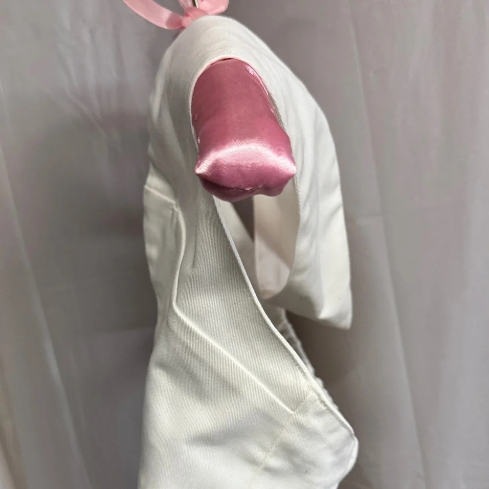 Fashion Nova White minimalist halter top